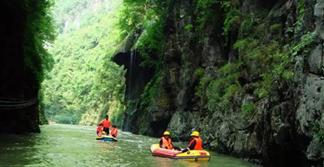 全域旅游首個(gè)平臺(tái)服務(wù)戰(zhàn)略合作協(xié)議簽訂，來也股份將打造中國最美瀑布漂流戲水景區(qū)